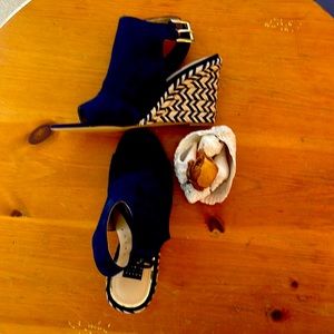 White House Black Market wedges